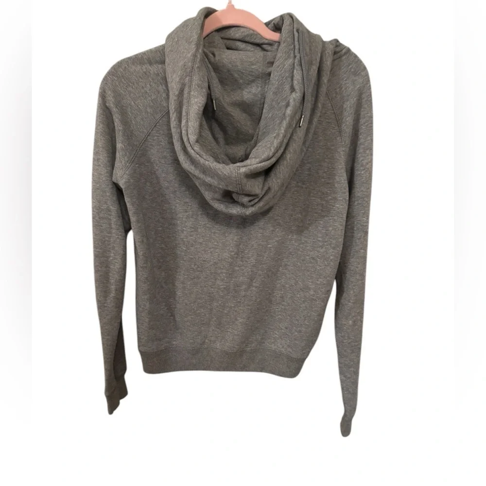 Nike cowl neck sweatshirt size S. Athleisure athletic sporty activewear winter - Picture 3 of 4